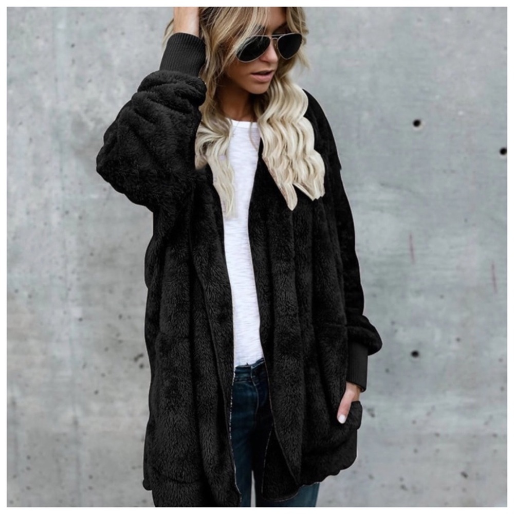 ‼️PRICE FIRM LAST CALL Cozy Soft Sherpa Jacket - Picture 6 of 8